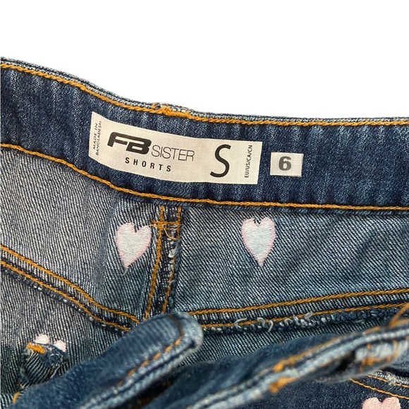 Cut off denim shorts w pink embroidered hearts. Small. Like new. FB Sisters. Sm - Picture 4 of 9